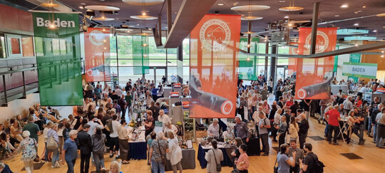 Im Frhjahr 2024 kamen in Dresden 1600 Besucher in das Maritim Congress Center an der Elbe.