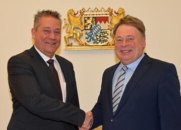 Ab dem 15. Januar bernimmt Thilo Heuft (links) den Chefposten des Staatlichen Hofkellers in Wrzburg. 