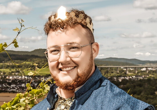Der 28-jhrige Ahrweinknig Felix Ldenbach aus Heimersheim.