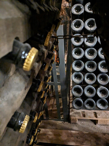 Sektherstellung im frnkischen Winzerkeller ist echtes Handwerk.