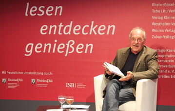Dr. Rudolf Nickenig bei der Lesung auf der Frankfurter Buchmesse.