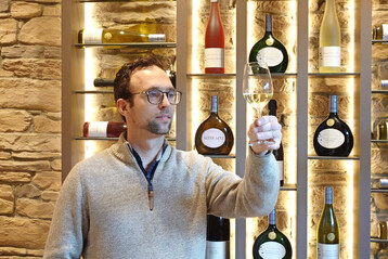 Beim Generationswechsel im Weingut setzt Johannes Zang auf klare Handschrift: Qualitt geht vor, da kennt er keine Kompromisse.