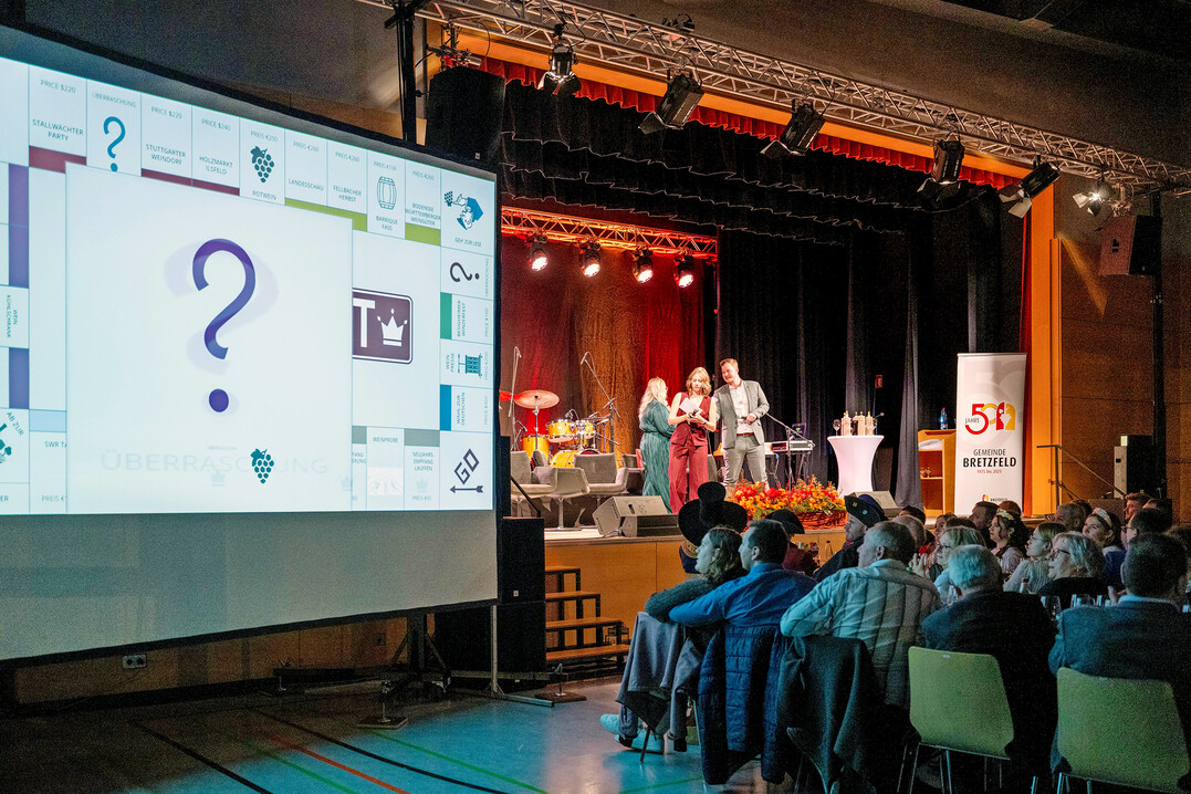 In der Wahlshow zum Wettbewerb in Bretzfeld-Schwabbach mussten die fnf Thronanwrter fachliches Know-how, Schlagfertigkeit, Humor und Nervenstrke beweisen.