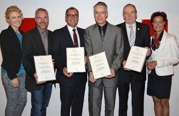 Von links: Janina Huhn (Deutsche Weinknigin), Matthias Bungert (Weingut Bungert-Mauer), Thomas Schmitt (Weingut Schmitt-Weber), Harald Ziegler (Weingut August Ziegler), Manfred Klohr (Winzergenossenschaft Weinbiet), Monika Reule, (DWI-Geschftsfhrerin)