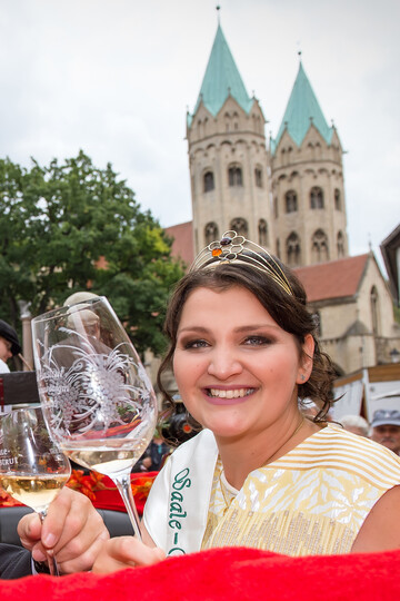 Annemarie Triebe, die 50. Gebietsweinknigin in Saale-Unstrut.