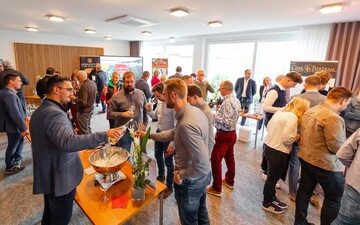 ber 200 Gste kamen zur Publikumsverkostung in das Hotel Rodderhof.