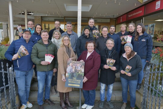 Zahlreiche Akteure freuen sich schon auf den "Tag der offenen Weinkeller" und das AhrWine-Tasting im April 2024.