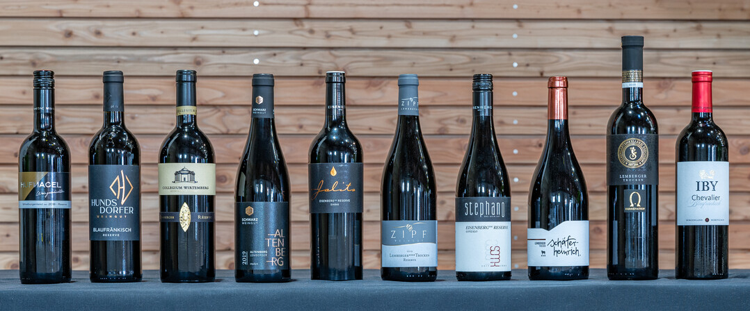Die Top 10-Weine des 31. Vaihinger Lwe 2023 (v.l.).