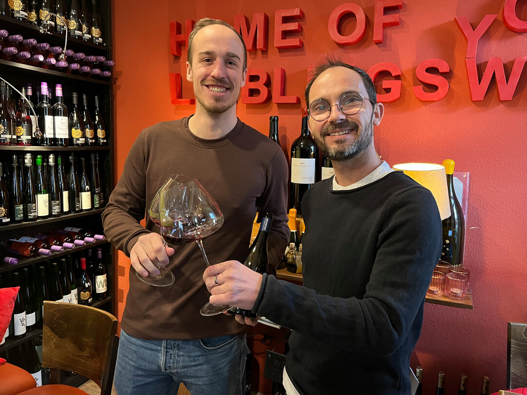 Silvio Nitzsche (rechts) zieht sich aus der Weinkulturbar in Dresden zurck. Patrick Nitsche ist sein Nachfolger.