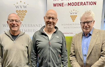 Hanns-Christoph Schiefer, Lothar Neumann und Bernhard Ritz (v.l.n.r.) stehen Winzern als Ansprechpartner in Krisen- und Belastungssituationen zur Verf�gung.