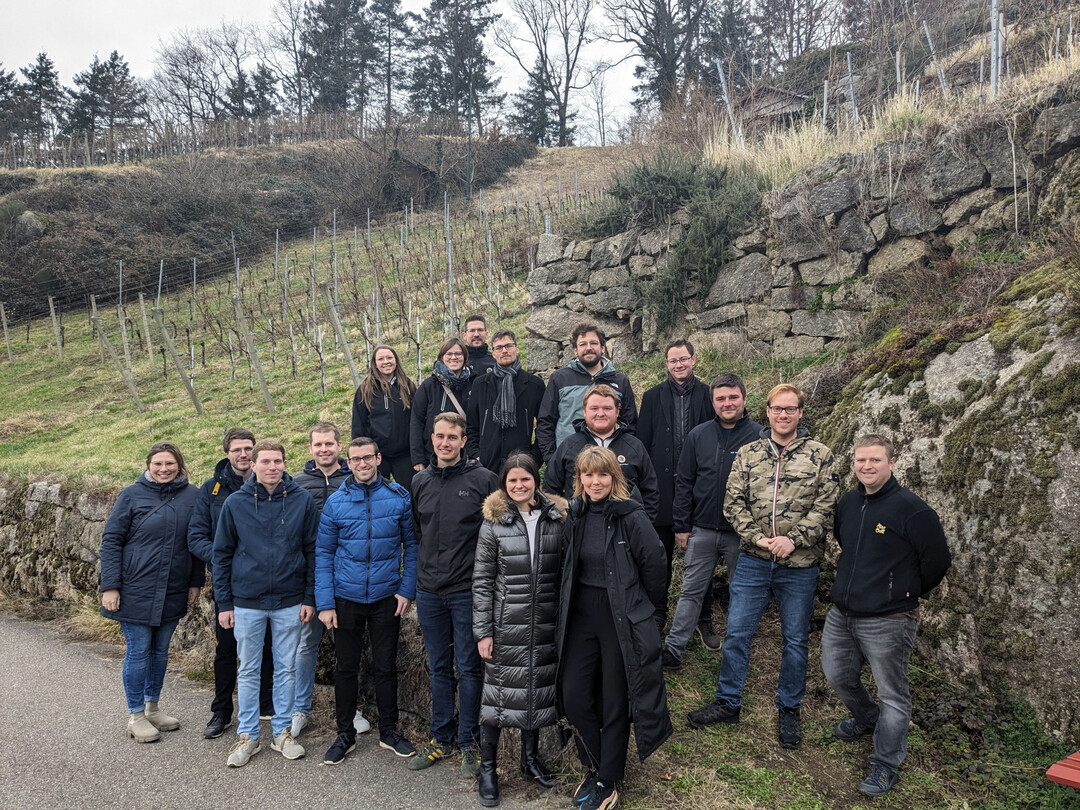 Zwei Tage lang diskutierten junge Winzerinnen und Winzer in der Winzergenossenschaft Alde Gott in Sasbachwalden ber die aktuelle Situation in der deutschen Weinbranche.