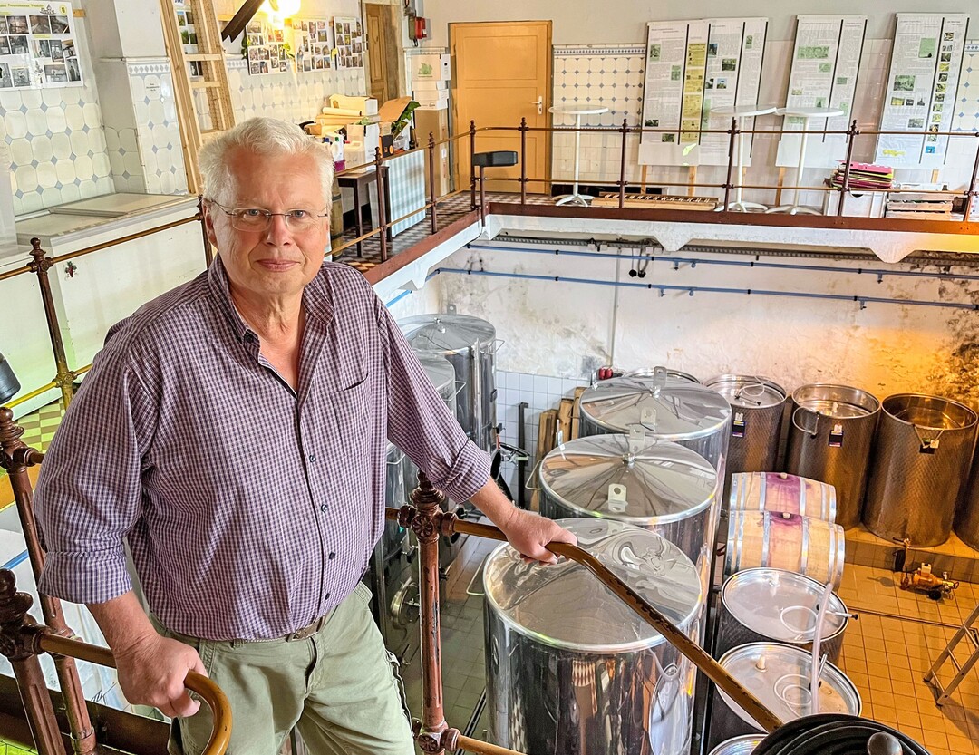 Frank Doedtmann ist Kellermeister beim Weingut Henke in Sörnewitz.