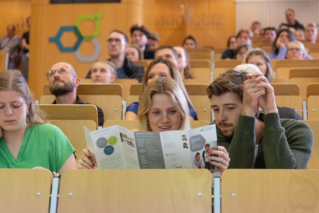 Der Studieninfotag hielt viele spannende Programmpunkte bereit, von Schnuppervorlesungen bis zu selbstgemachtem Eis der Lebensmittelsicherheit. 