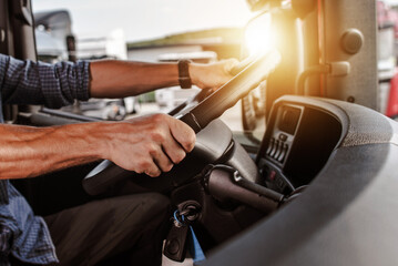 Das Bundesfernstraenmautgesetz (BFStrMG) sieht vor, dass ab 1. Juli 2024 auch Fahrzeuge mit einer technisch zulssigen Gesamtmasse von mehr als 3,5 und weniger als 7,5 t, die fr den Gterkraftverkehr bestimmt sind oder dafr verwendet werden, mautpflichtig werden.