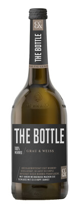 The Bottle Grau & Weiß trocken. The Bottle: Ein aromatischer Rosé und drei finessenreiche Weißweine, die zeigen, wie sich Umweltbewusstsein und Gaumenfreude perfekt vereinen lassen.