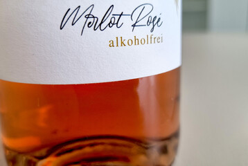 Die Rheingauer Winzer wnschen sich eine Anpassung der Weinverordnung bei alkoholfreien Weinen. 