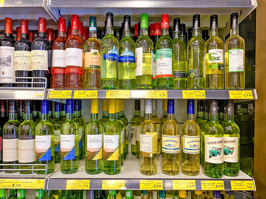 Positives Beispiel: Viel Auswahl an Sekt, Weiß-, Rosé- und Rotweinen zu lukrativen Verkaufspreisen (26. Februar 2024)