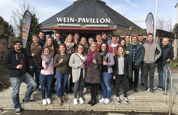 Das DRV-Jungwinzerforum zu Besuch im Remstal.