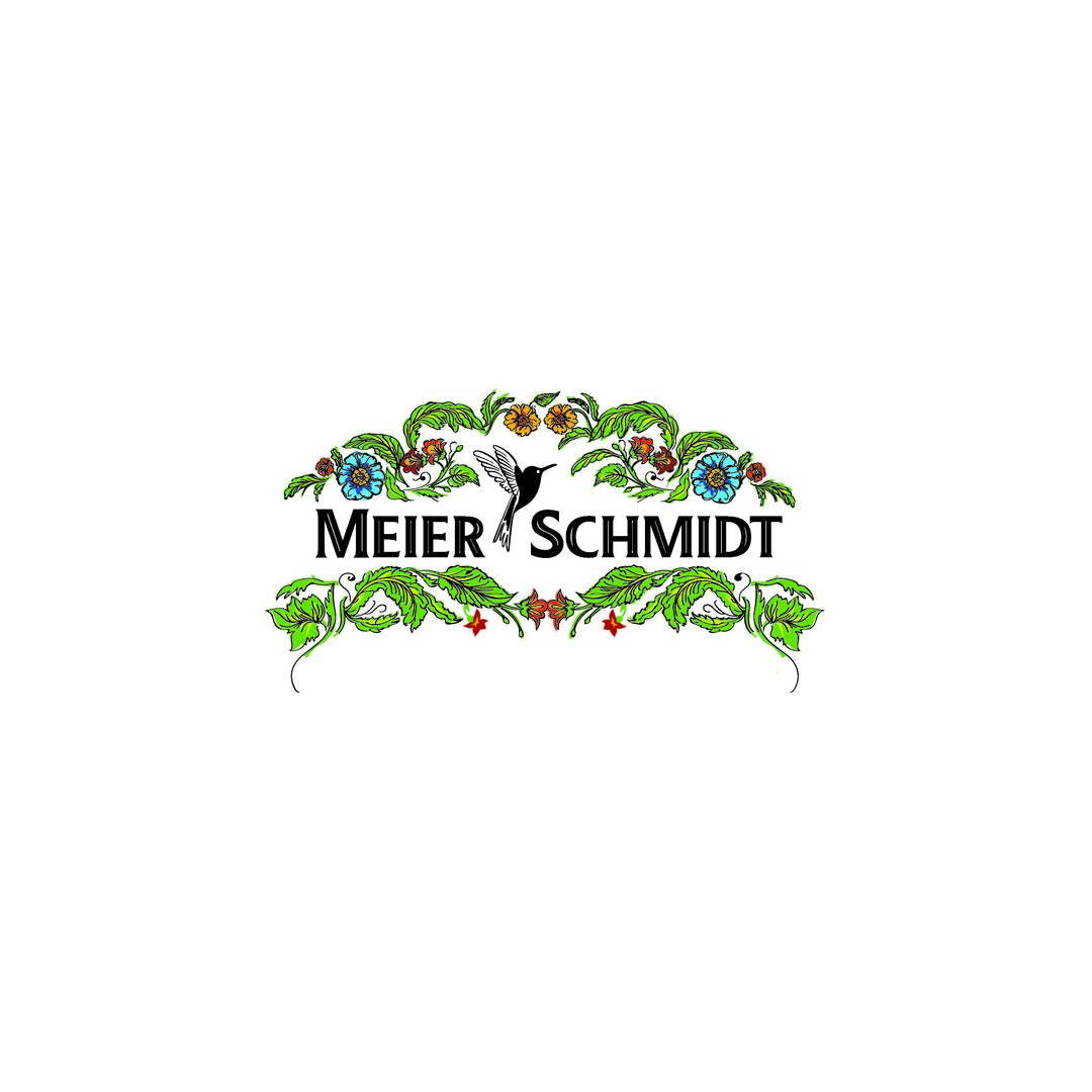 Ihre Lagen im Bullenheimer Paradies haben die beiden Winzer dazu inspiriert, die Themen Heimat, Natur, Biodiversitt und Regionalitt als zentrales Leitbild fr ihr neues Weingut zu verwenden.  