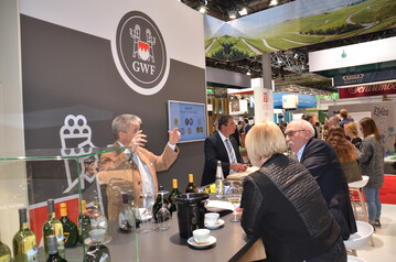 Die Messebesucher hatten am GWF Stand die Gelegenheit, nicht nur neue Weinkreationen zu probieren, sondern auch frische Designs zu bewundern. 