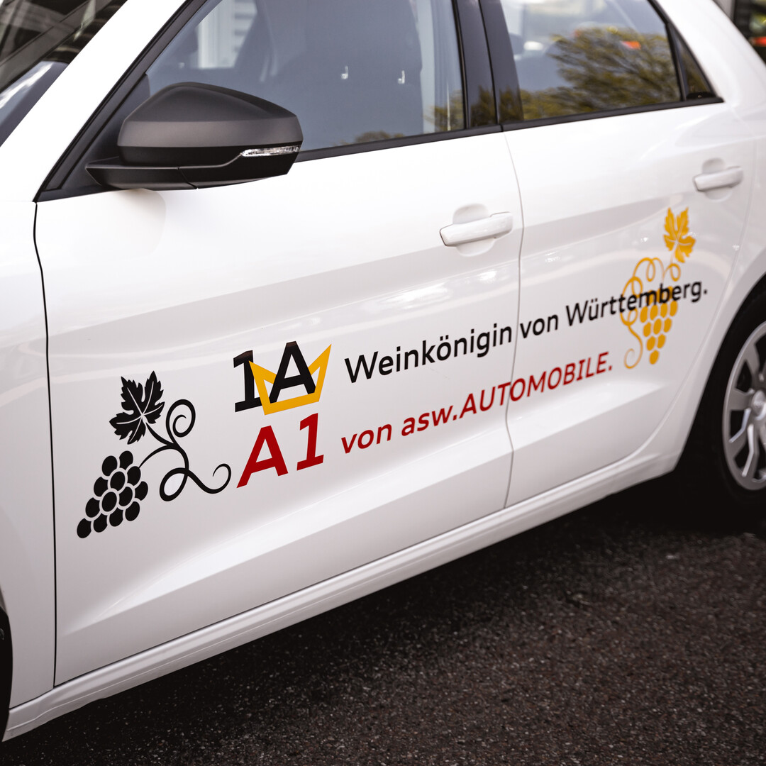      Fr die 1A Weinknigin von Wrttemberg  Tamara Elbl  gab es einen nagelneuen Audi A1. 