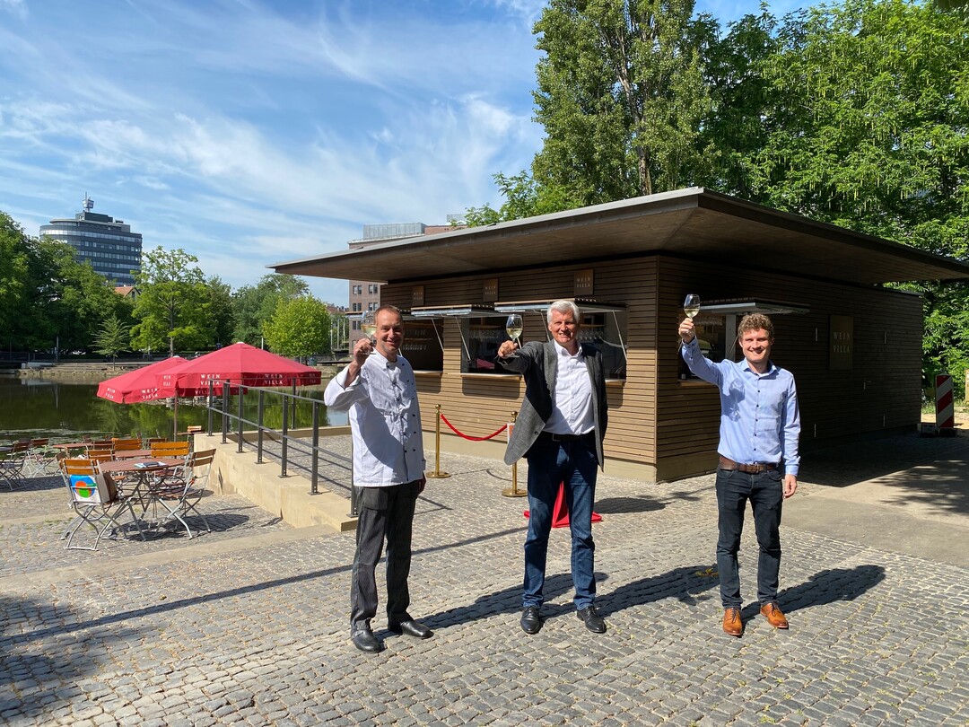 Die Verantwortlichen (v.l.) Jrgen Sawall, Karl Seiter und Daniel Drautz.