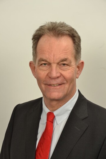 Paul Ritter