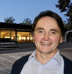 Friedrich Lörcher hat Großes für die Welt der Weine und für die Schüler der Lehr- und Versuchsanstalt Weinsberg geleistet.