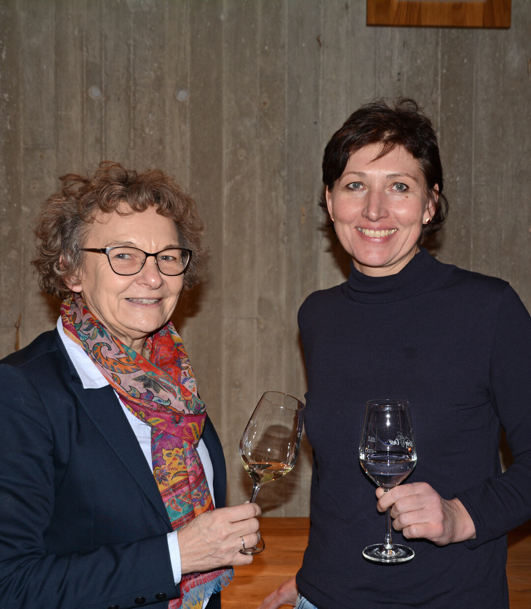 Dr. Gabriele Brendel (l.) und Helga Giegerich (r.) wurden als Sprecherinnen der frnkischen Regionalgruppe gewhlt.