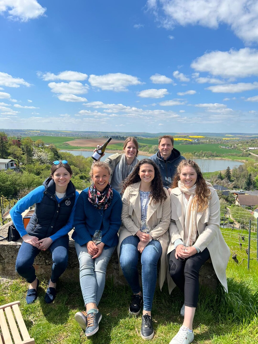 Die Weinhoheiten zu Besuch beim Weingut Born.