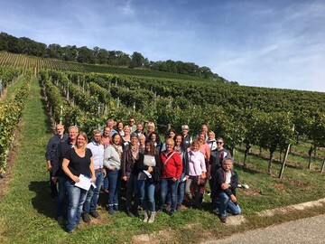 Fr 27 Teilnehmerinnen und Teilnehmer gings Mitte September mit dem neuen Weinerlebnisfhrer-Kurs an der LVWO in Weinsberg los. 