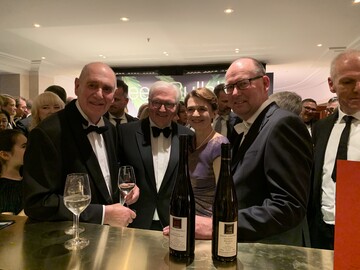 Andre Gussek vom Winzerhof Gussek schenkte auf dem diesjhrigen Bundespresseball drei seiner Weine aus. Auch Bundesprsident Frank-Walter Steinmeier probierte an diesem Abend den Wein aus Saale-Unstrut. 