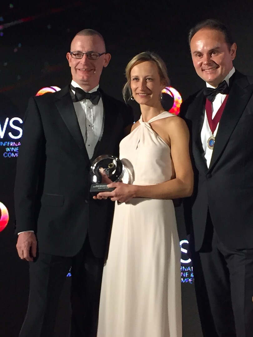 Sandra Sauer bei der Preisverleihung in London.