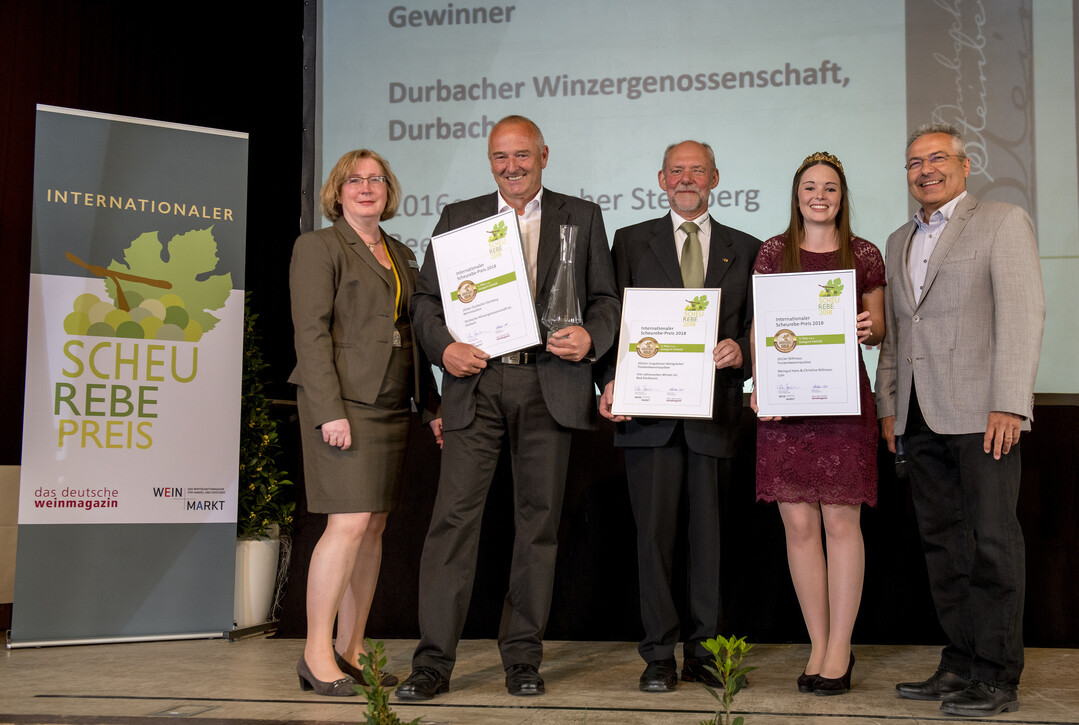 Sieger der Kategorie 6 "Edels": Durbacher Winzergenossenschaft eG, Durbach/Baden, Vier Jahreszeiten Winzer eG, Bad Drkheim/Pfalz, Weingut Hans Nittnaus, Gols/sterreich/Burgenland
