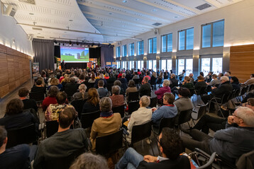 Neue Impulse fr die anstehende Tourismus-Saison beim Frnkischen Weintourismus Symposium in Iphofen holen.