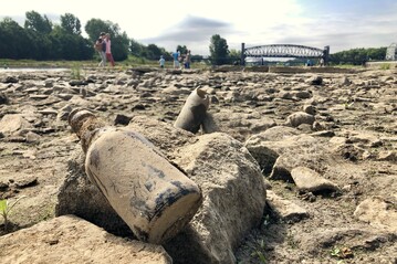 Ausgetrocknet: Flussbett der Elbe in Magdeburg am 8. Juli 2018.