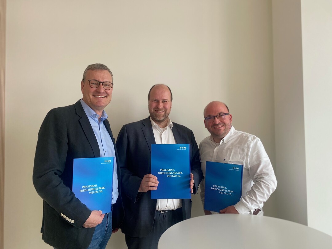 Das Team hinter dem neuen Institut (von links): Prof. Christian Buer; Prof. Stephan Bingemer, Direktor des ITTH; Prof. Ralf Vogler, stellvertretender Direktor des ITTH.