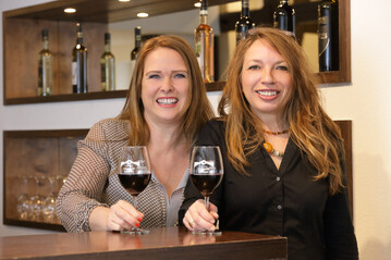 Pchterinnen Isabella Romes (links) und Sandra Krajnz (rechts)