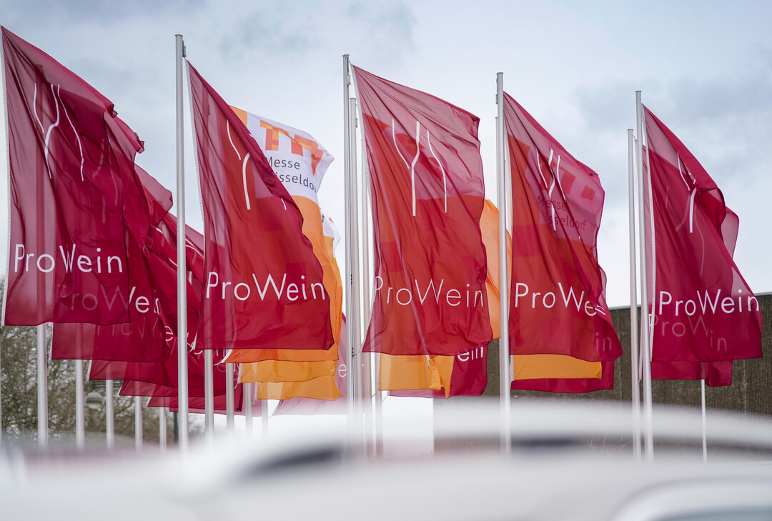 Die ProWein in Düsseldorf ist die international führende Fachmesse für Weine und Spirituosen. Vom 10. bis 12. März 2024 findet die nächste Messe statt.