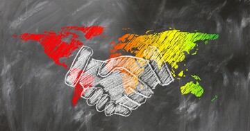 Nur gemeinsam kann die Menschheit durch die aktuelle Zeit kommen und drohende Krisen abwenden.