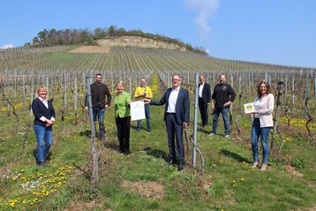  Der Wein des Monats Mai kommt von der Felsengartenkellerei Besigheim in Hessigheim.