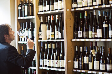 Die besten 20 werden unter dem Motto "Germany"s Coolest Wines" am DWI-ProWein-Stand dem deutschen und vor allem dem internationalen Fachpublikum vorgestellt, denn insbesondere die auslndischen Fachbesucher haben oft noch eine traditionelle Vorstellung von deutschen Weinen. 