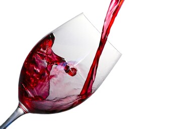 Wein kann Teil einer 
ausgewogenen und gesunden Ernhrung und Lebensweise sein, solange der Konsum mavoll bleibt. 